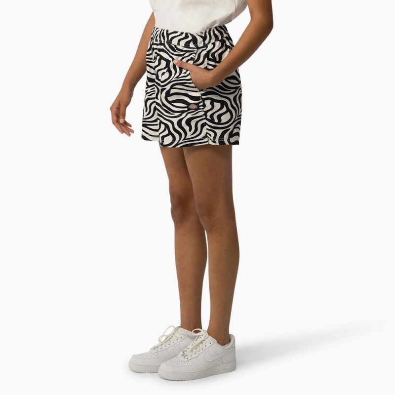 Black Women's Dickies Zebra Regular Fit Print Shorts | JHN210693