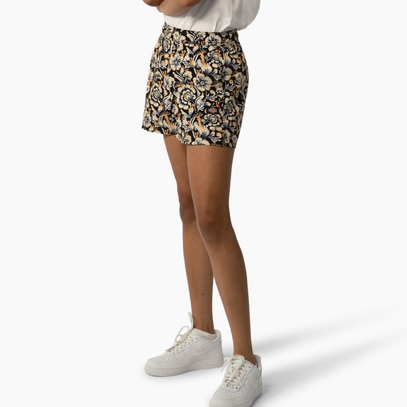 Brown Women's Dickies Roseburg Shorts | IEG653928