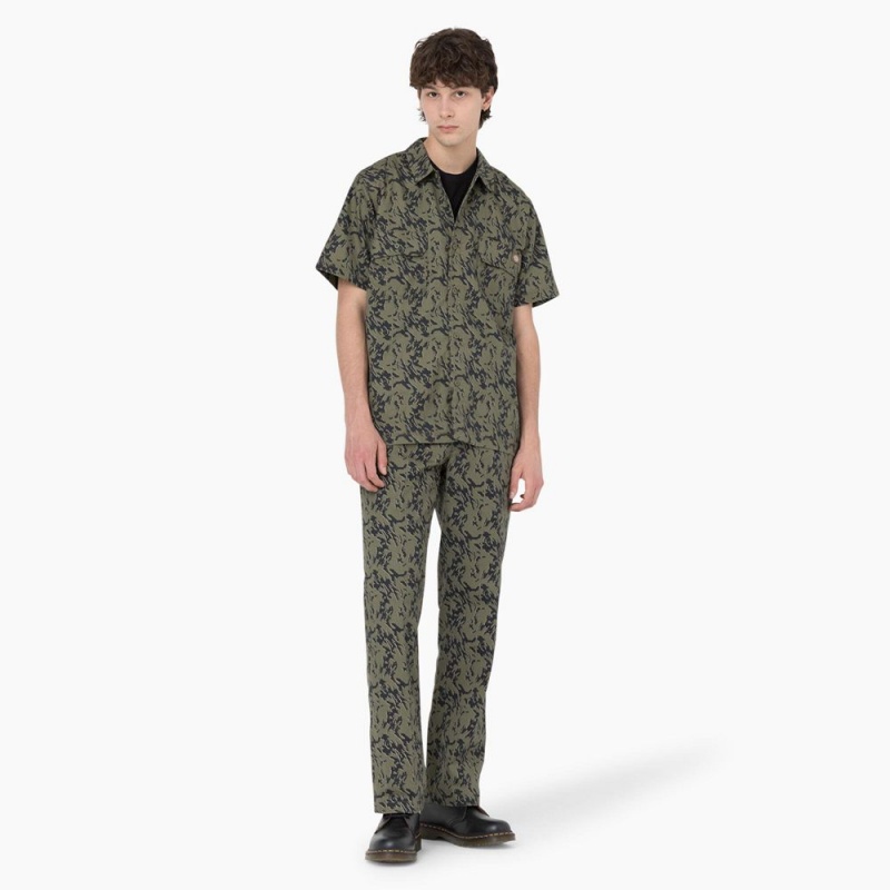 Green Men's Dickies Drewsey Camo Short Sleeve Work Shirts | LEN437159