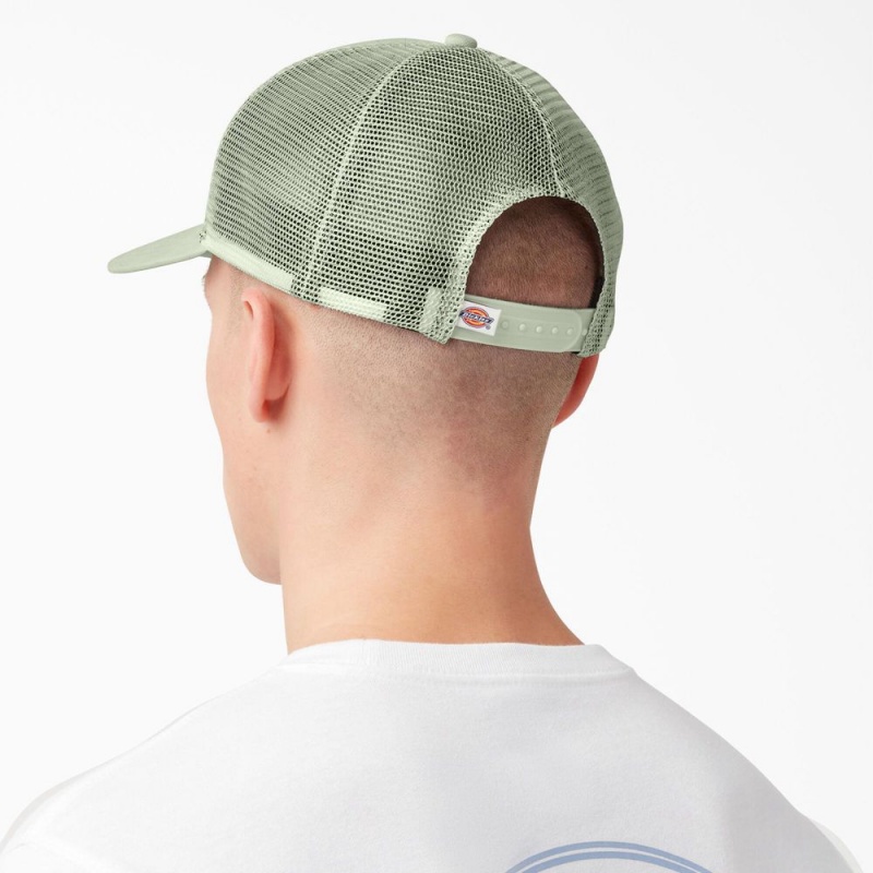 Green Men's Dickies Patch Logo Trucker Cap | NWR395876