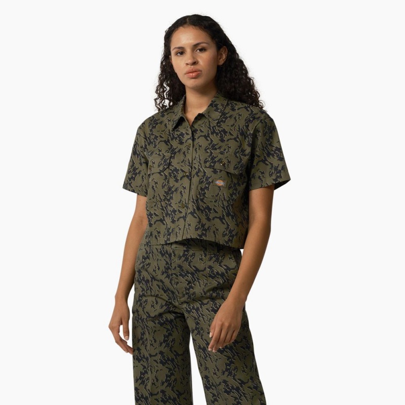 Green Women\'s Dickies Drewsey Camo Cropped Work Shirts | ROL703489