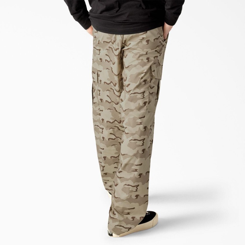 Khaki Men's Dickies Skateboarding Loose Fit Camo Cargo Pants | UKO318906